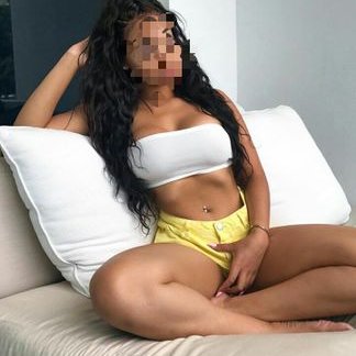 Egzotik Güzel Arap Escort İle Kendinizi Şımartın