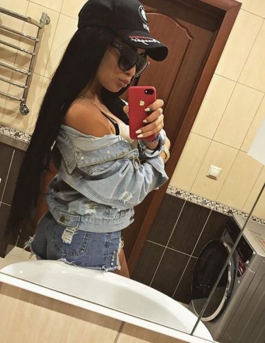 Samsun Escort Atakum'da Eşsiz Bir Deneyim - Olağanüstü, Uzun Sarı Saçlı, Çekici Bir Escort