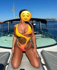 Arap Escort Bayan Seren, Bir Gece Boyunca Çölün Sıcak Rüzgarları Gibi
