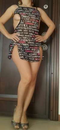 Arap Escort Bölgesinin Ateşli Ve Kışkırtıcı Kızı