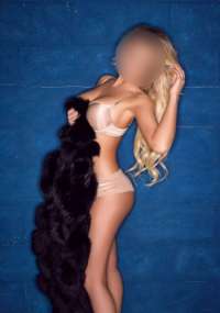 Arap Escort'a Eşsiz Bir Seyahat: 58kg'lık İhtişamını Keşfet