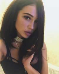 Arap Escort'ta En Büyüleyici Deneyim: 87 KG, 179 CM Lik Bir Güzel