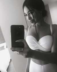 Arap Escort'ta En Büyüleyici Deneyim: 87 KG, 179 CM Lik Bir Güzel