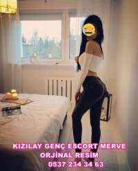 Ateşli bir Gece: Baş Döndürücü Türk Escort