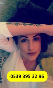 Karanlık Güzellik: Olağanüstü Arap Escort