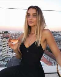 Türk Escort, 23 Yaşında, Tarifsiz Cazibe ve Çekicilik Sizleri Bekliyor